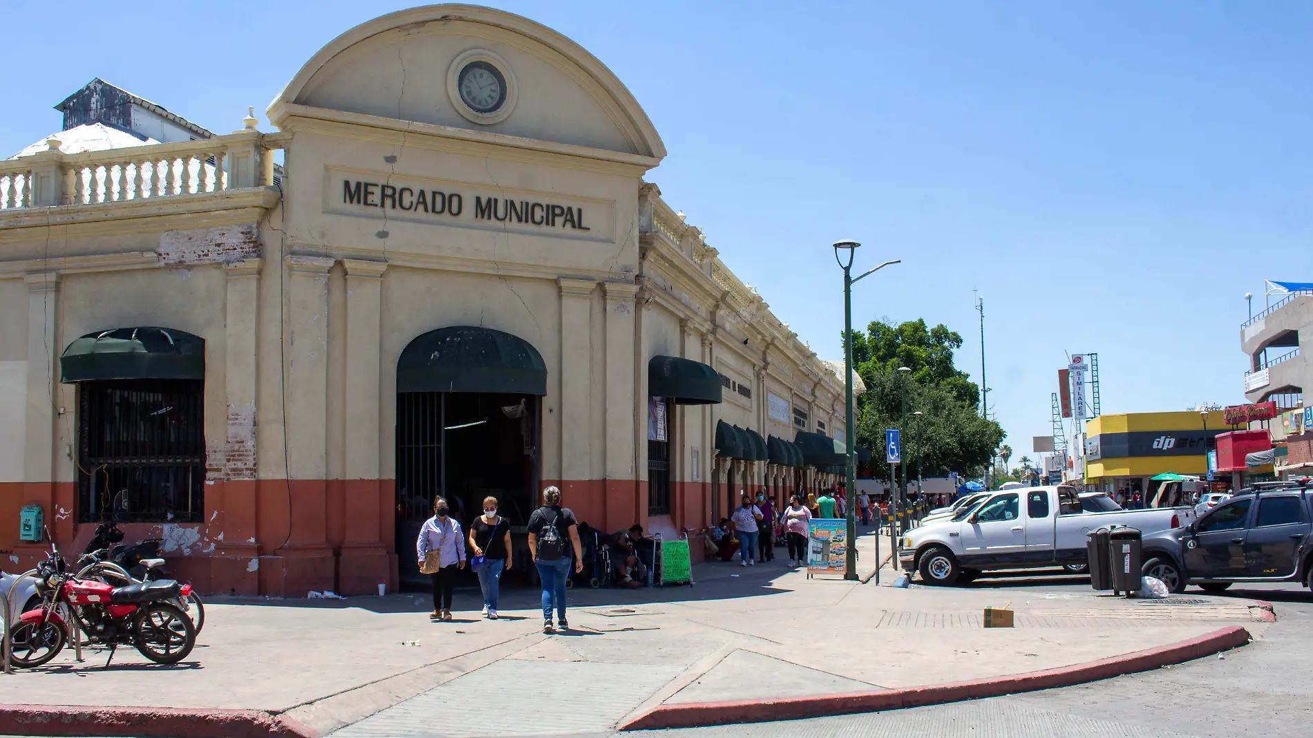 Mercado Municipal - Mike Acosta (1)